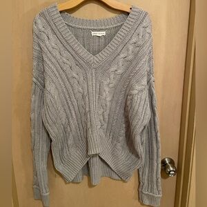 Aeropostale Gray Cable Knit V-Neck Sweater